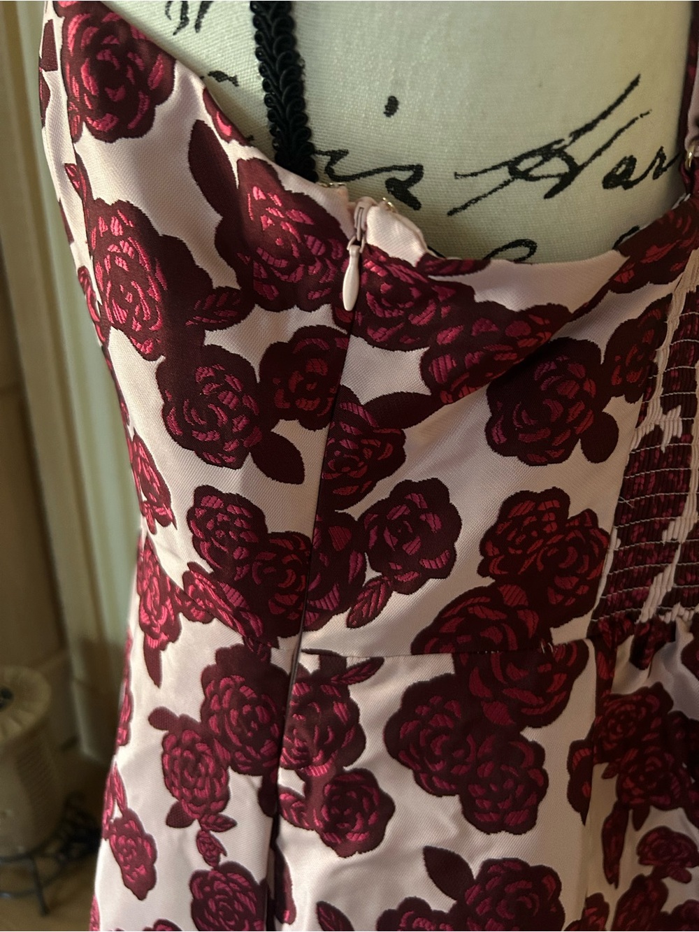 Kate Spade Rosy Florets Midi Dress w/pockets in Pink and Burgundy Floral - Picture 5 of 7